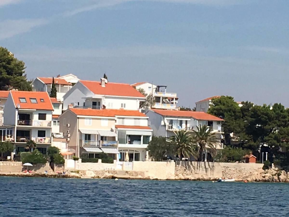 Apartmani "Mali Mago" Tribunj  Luaran gambar