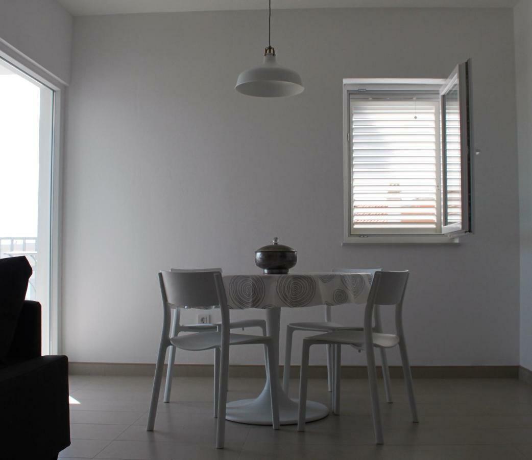 Apartmani "Mali Mago" Tribunj  Luaran gambar