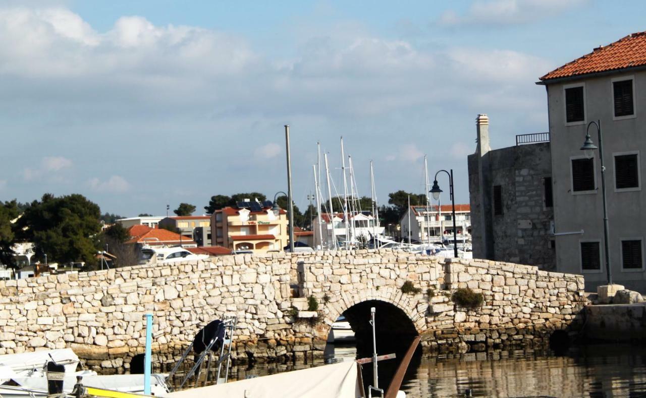 Apartmani "Mali Mago" Tribunj  Luaran gambar