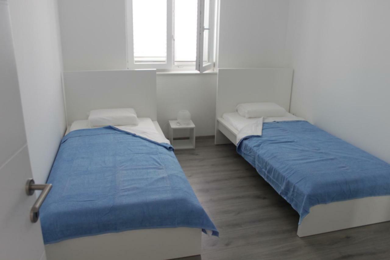 Apartmani "Mali Mago" Tribunj  Luaran gambar